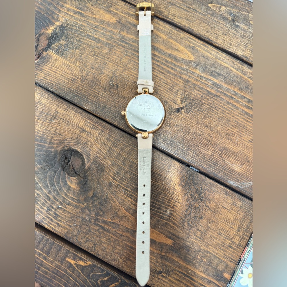 Kate spade rose gold Women's Watch - Picture 3 of 4